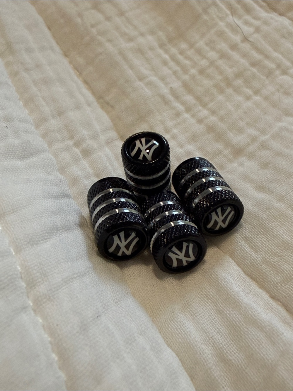 NWT New York Yankees Black and Silver  Tire Valve Caps - Set of 4